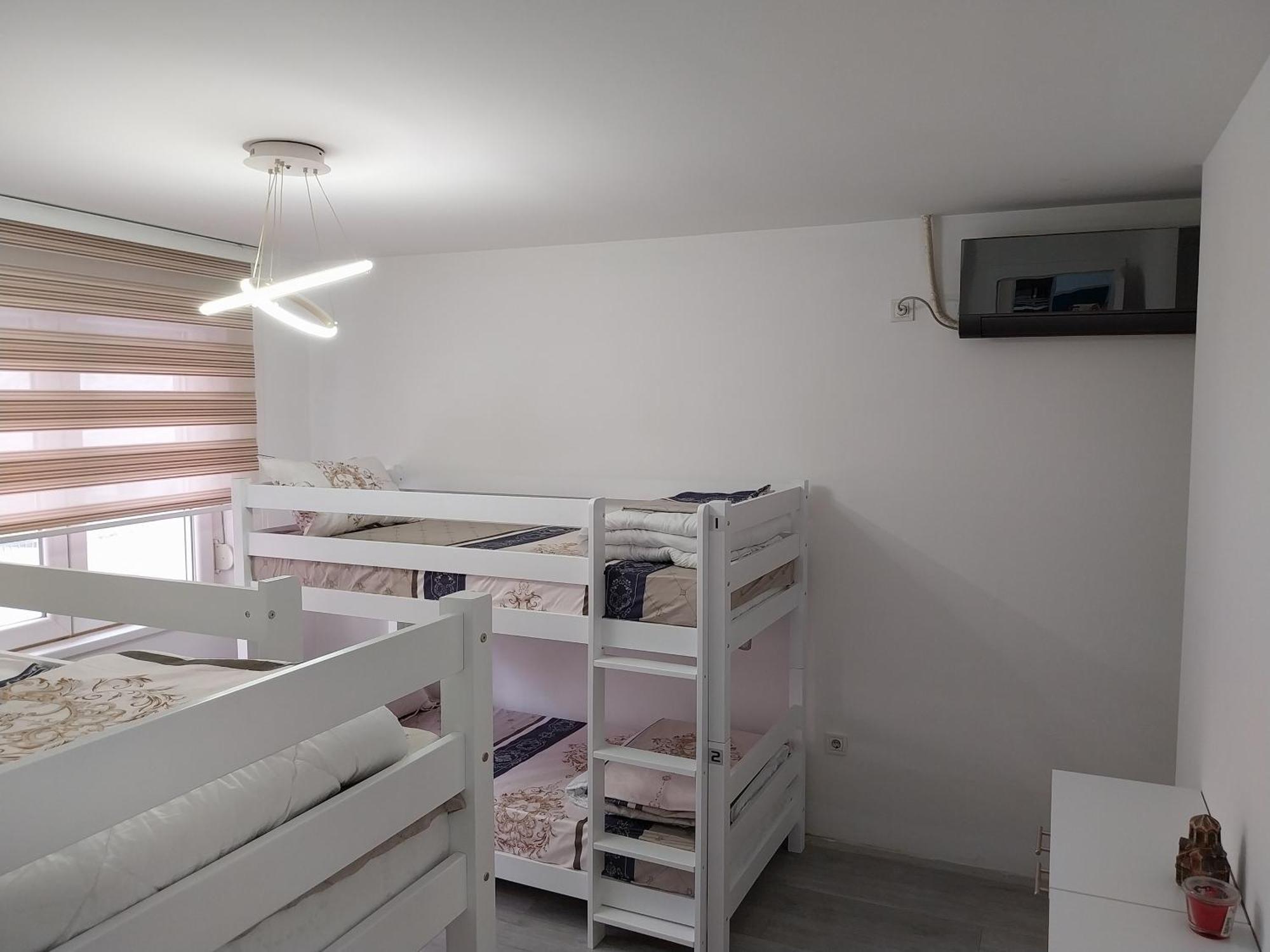 Dm Hostel And Apartments 스코페 외부 사진