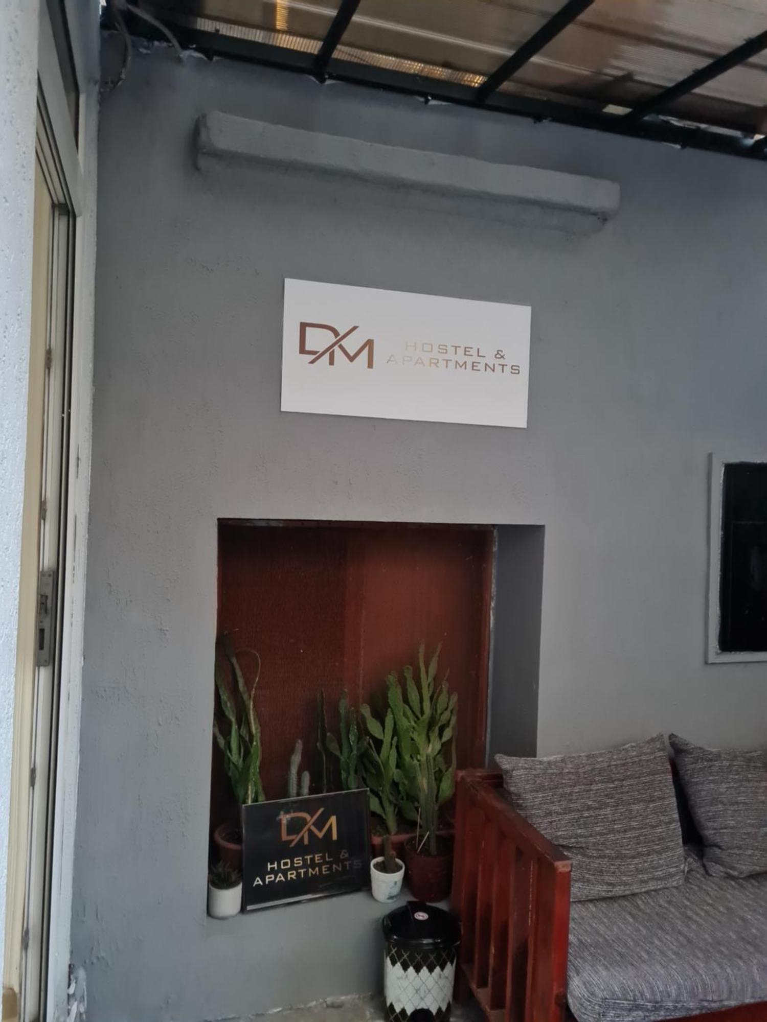 Dm Hostel And Apartments 스코페 외부 사진